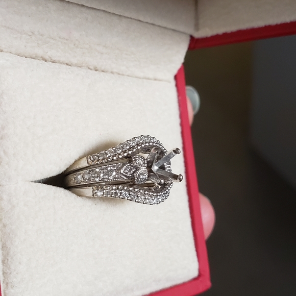 Engagement & wedding band. - Picture 3 of 3